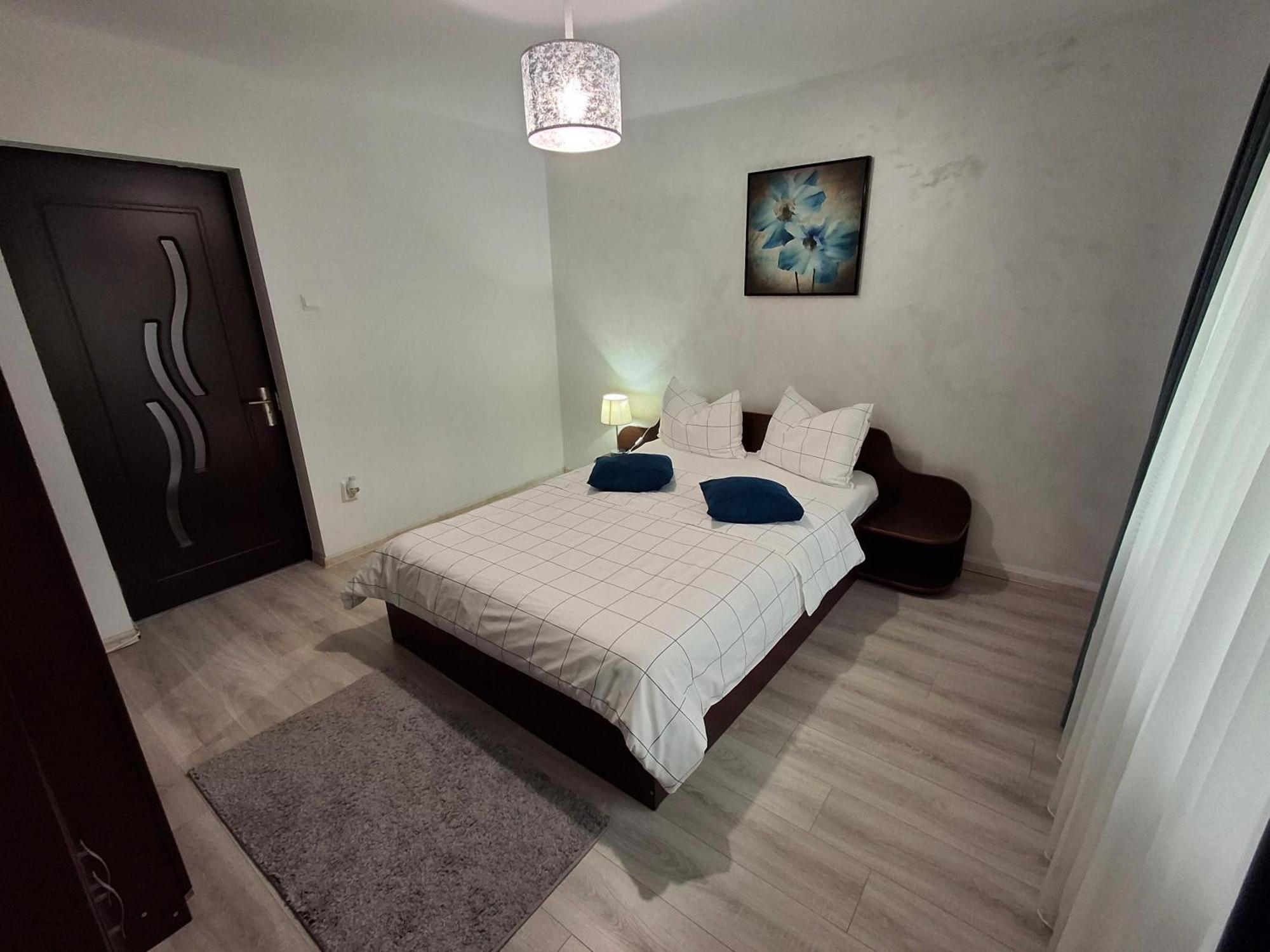 Apartament Claudia 德瓦 外观 照片