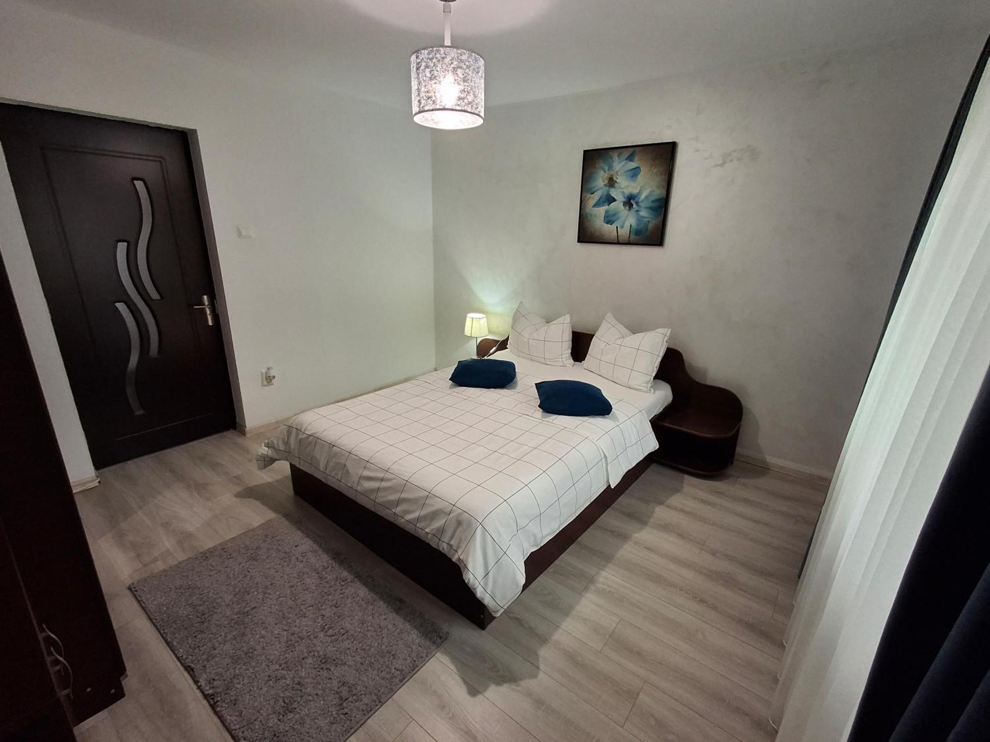Apartament Claudia 德瓦 外观 照片